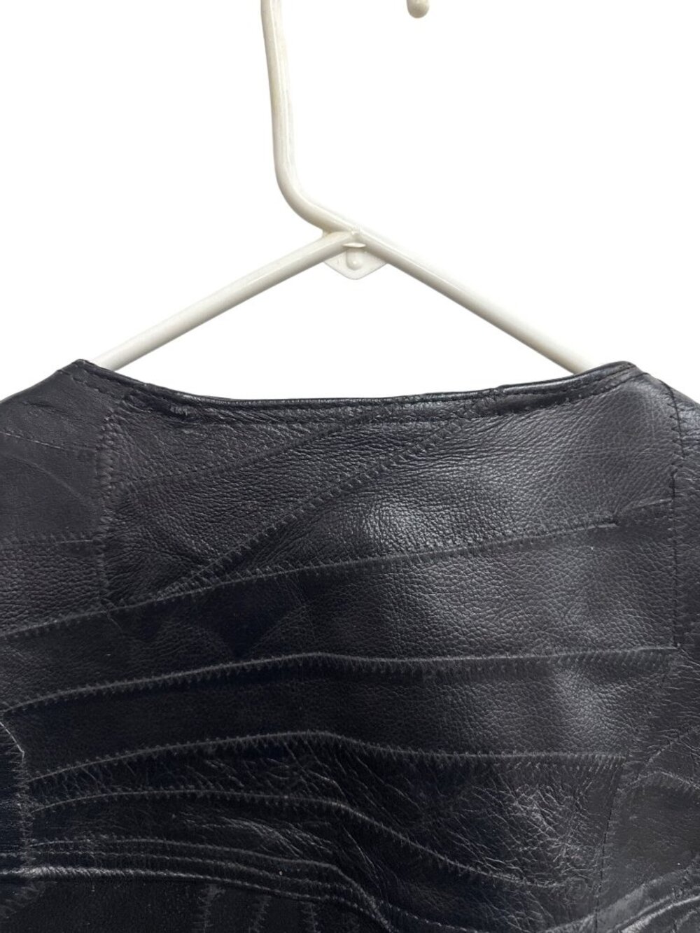 Diamond Plate Buffalo Leather Vest With Side Laces & Snap Buttons - Picture 8 of 8